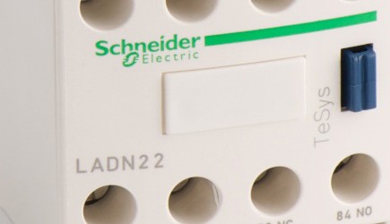 30% off RRP on all Schneider Electric motor control gear products.